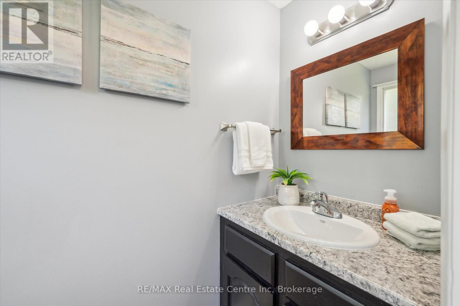 4871 Wellington Road 29 Road, Guelph/eramosa, Ontario  N1H 6H8 - Photo 21 - X12203520