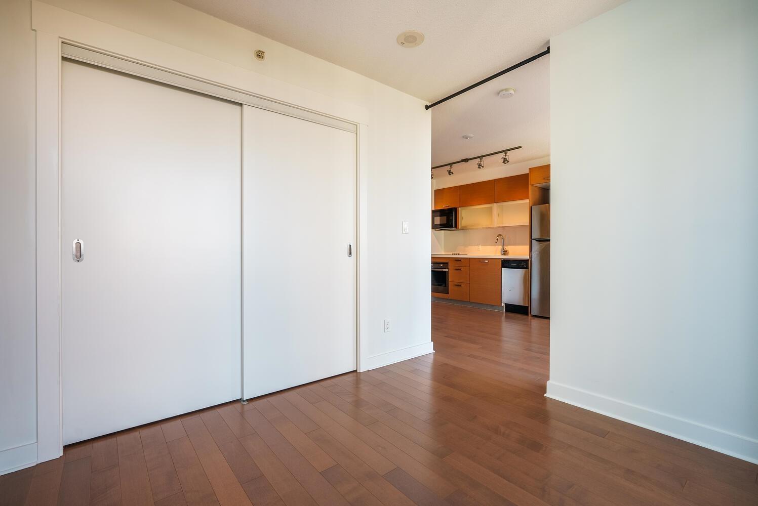 1206 10777 University Drive, Surrey, British Columbia  V3T 0E6 - Photo 12 - R2980196
