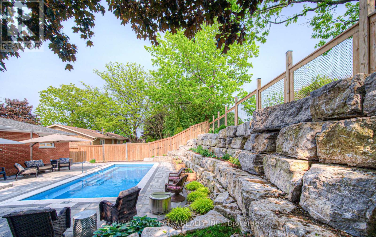 207 Grand Ridge Drive, Cambridge, Ontario  N1S 4V6 - Photo 39 - X12195808