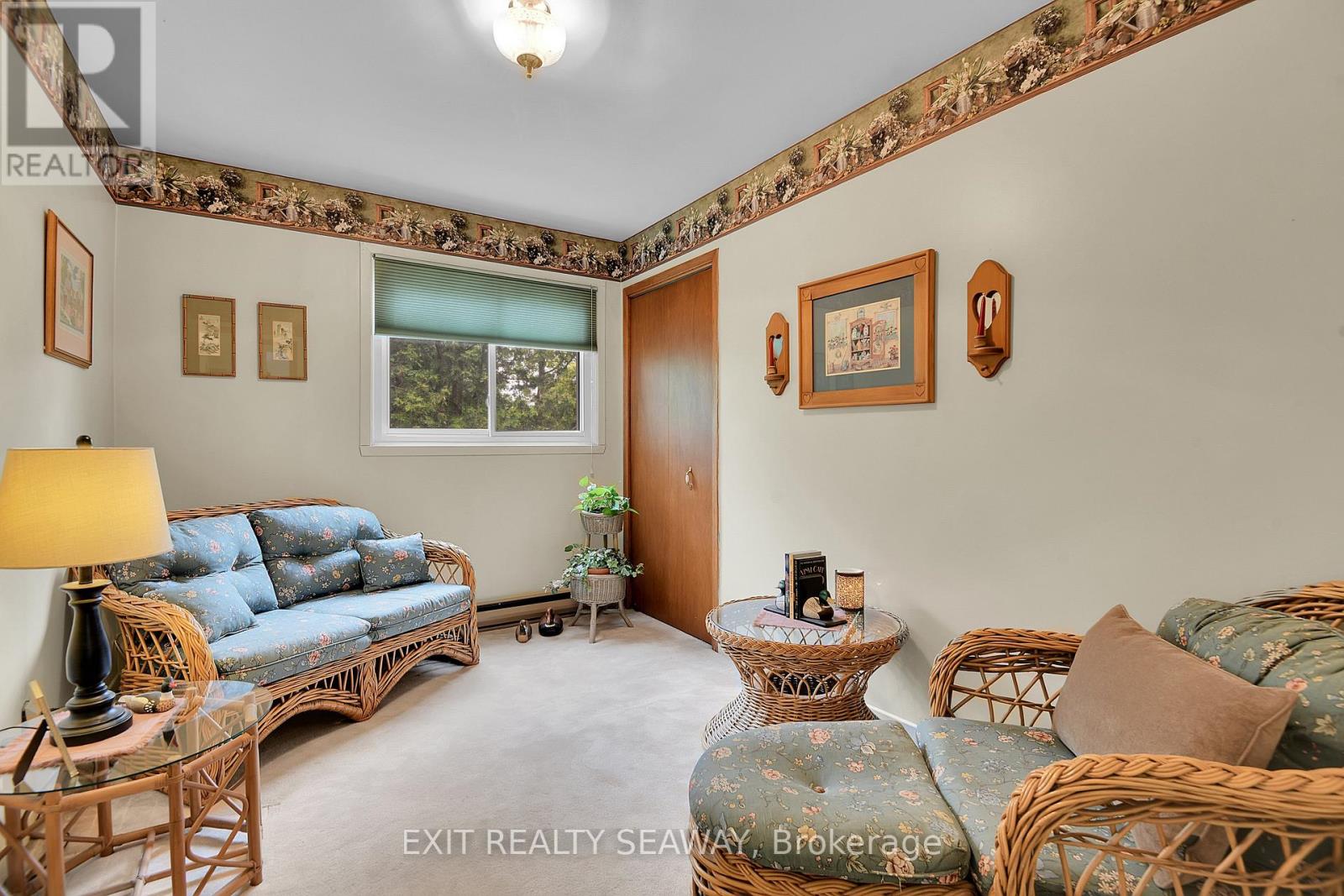38 Spruce Street, South Stormont, Ontario  K0C 1M0 - Photo 19 - X12203552