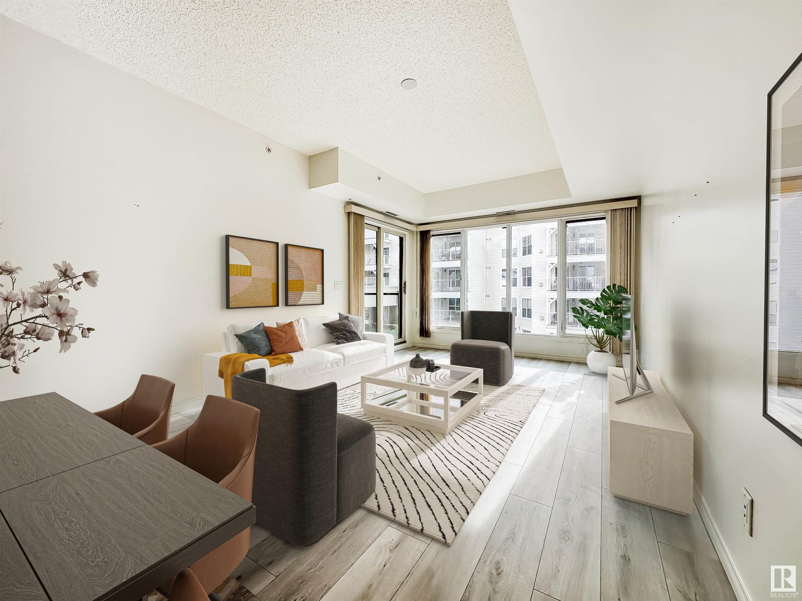 #208 10303 111 ST NW, Edmonton, Alberta