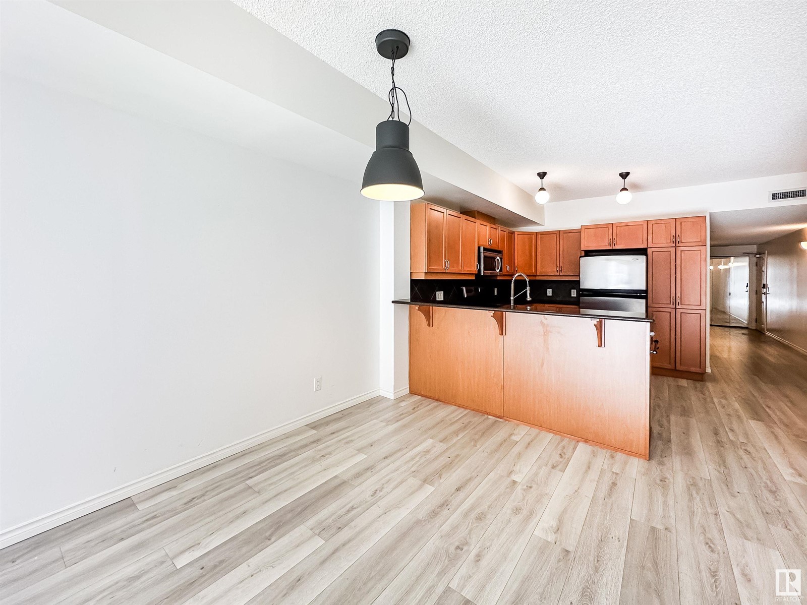 #208 10303 111 St Nw, Edmonton, Alberta  T5K 0C6 - Photo 11 - E4440974