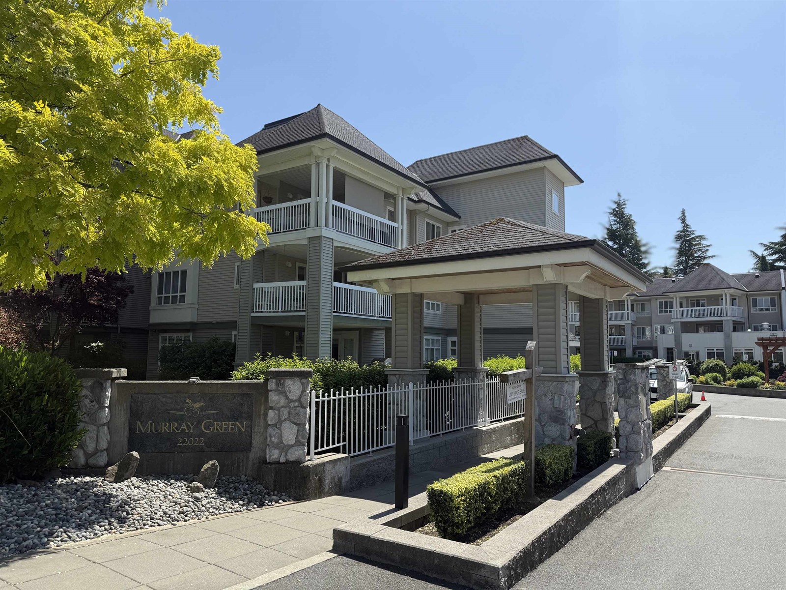 210 22022 49 AVENUE, langley, British Columbia