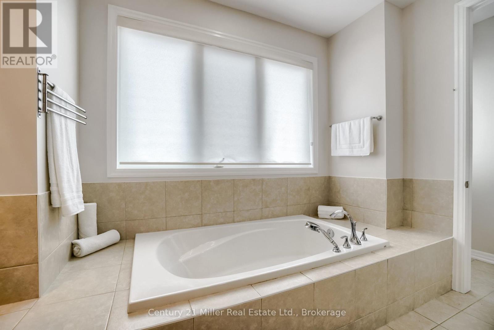 150 Culp Trail, Oakville, Ontario  L6M 0W2 - Photo 31 - W12203570