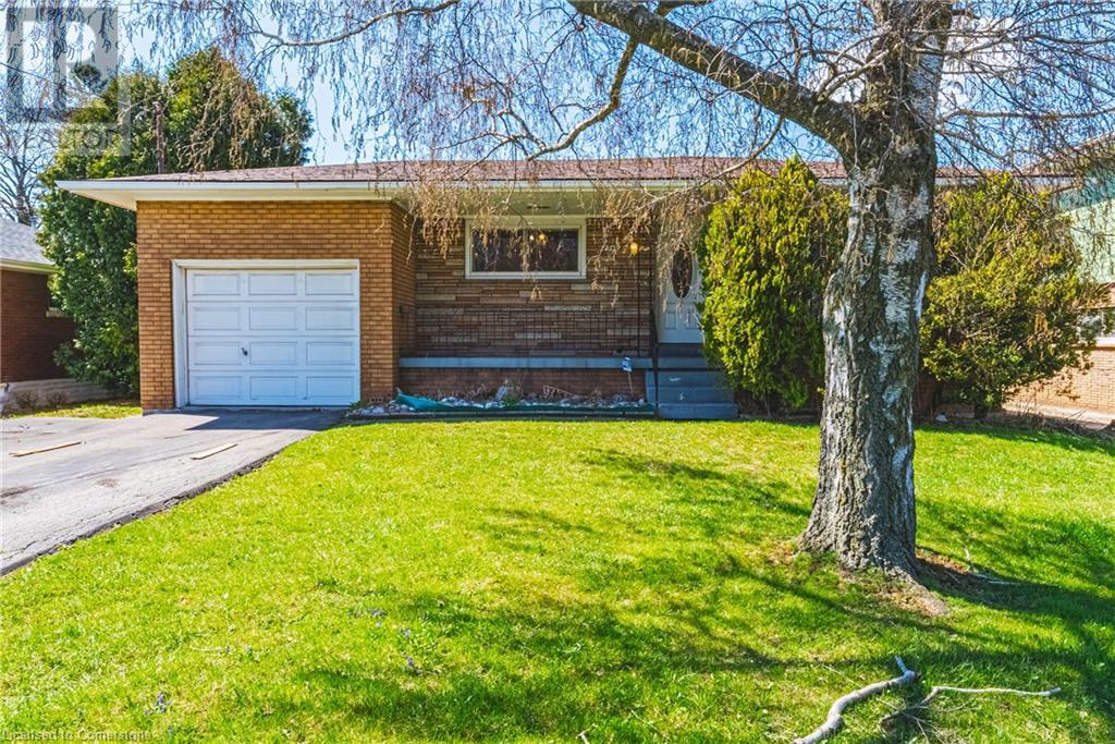340 West 5th Street, Hamilton, Ontario  L9C 3P3 - Photo 2 - 40734171