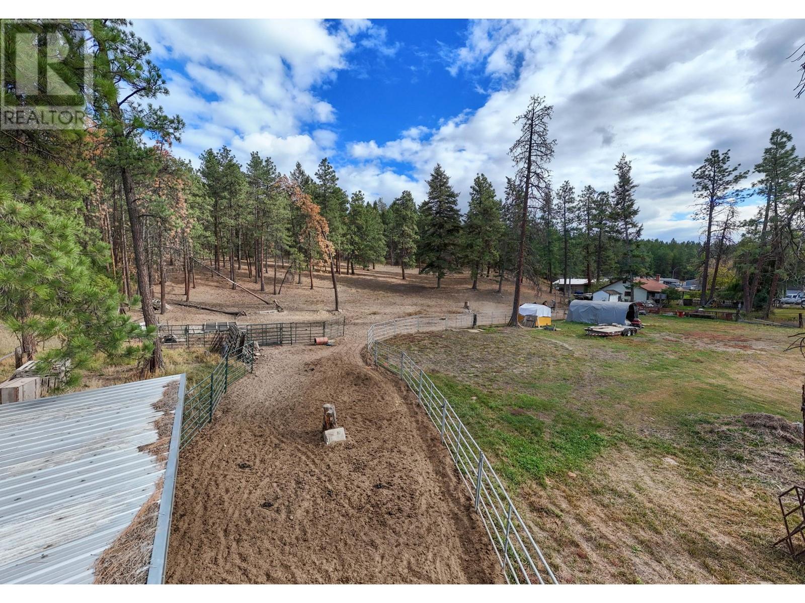 2320 30th Avenue N, Cranbrook, British Columbia V1C 7B1 - Photo 11 - 10350084