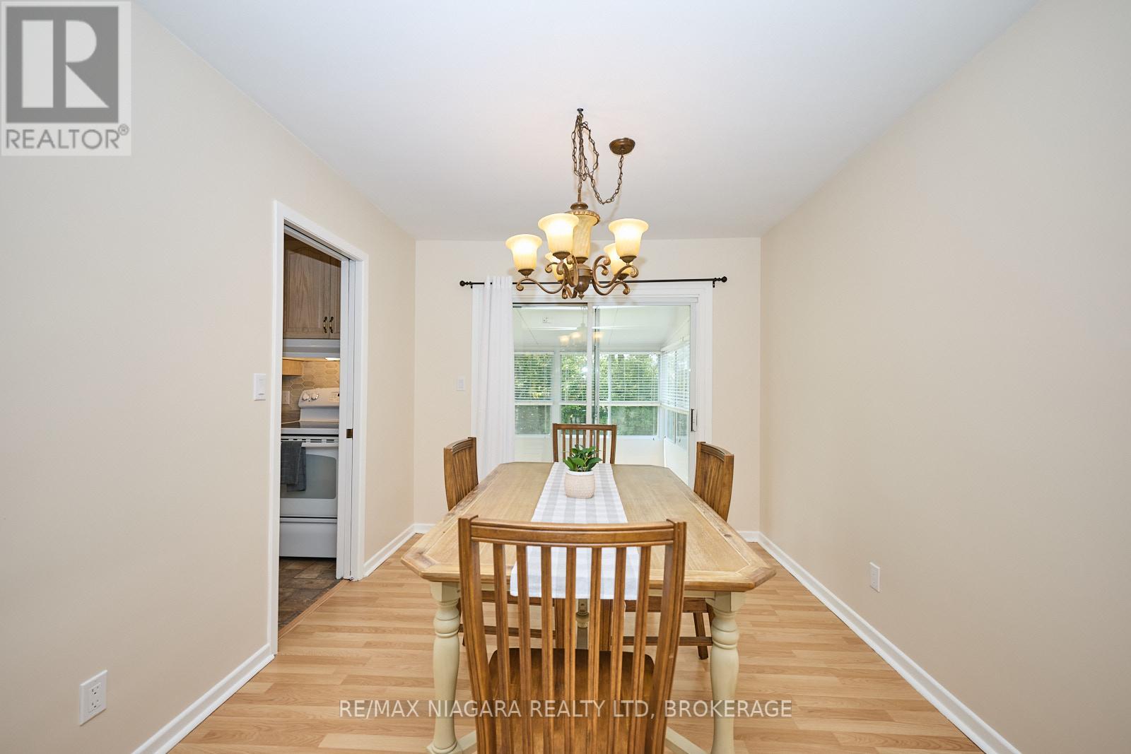 1129 Manning Court, Fort Erie, Ontario  L2A 5P7 - Photo 8 - X12191801