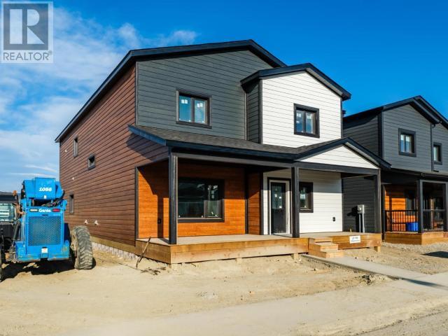Property at 33 WYVERN AVENUE image 1