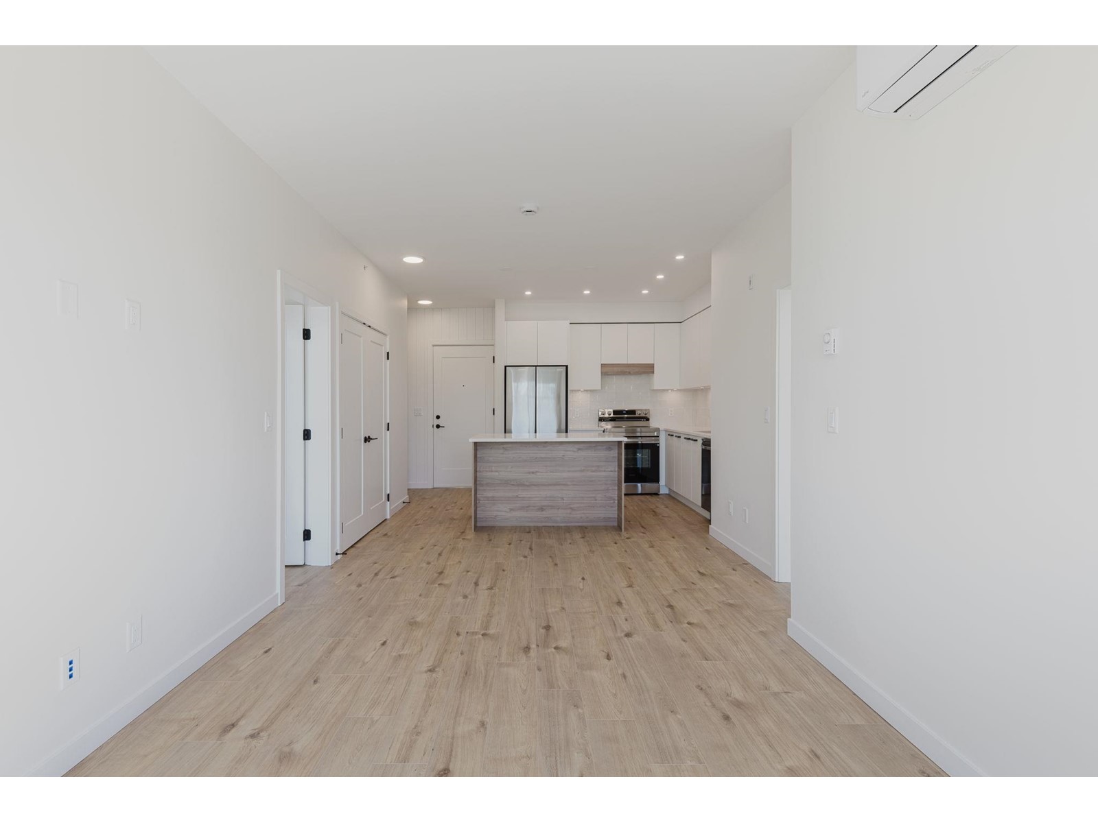413 33920 Best Avenue, Mission, British Columbia  V2V 0L9 - Photo 3 - R3000798