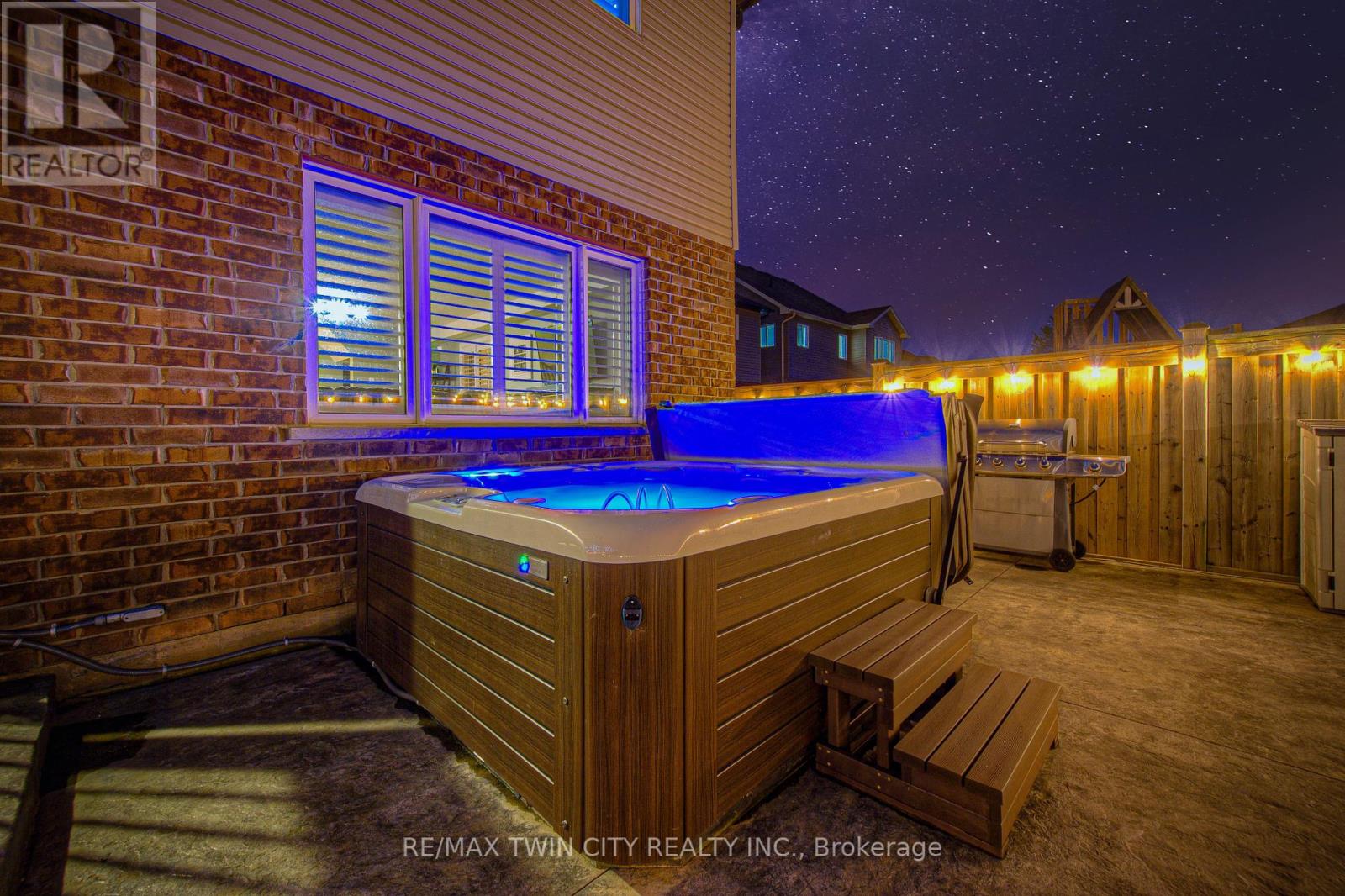 354 Salisbury Avenue, Cambridge, Ontario  N1S 0A2 - Photo 41 - X12198851