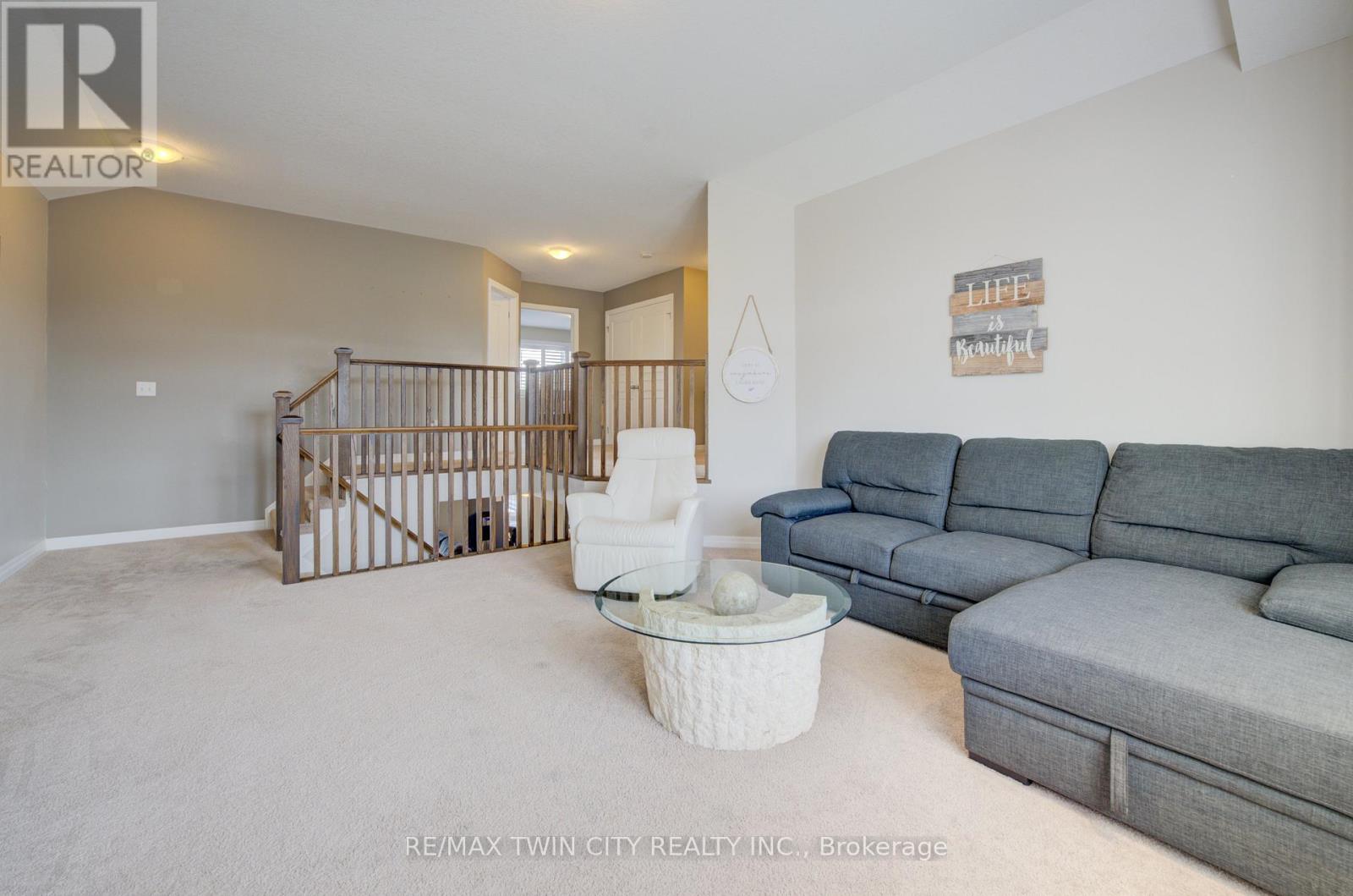 354 Salisbury Avenue, Cambridge, Ontario  N1S 0A2 - Photo 16 - X12198851