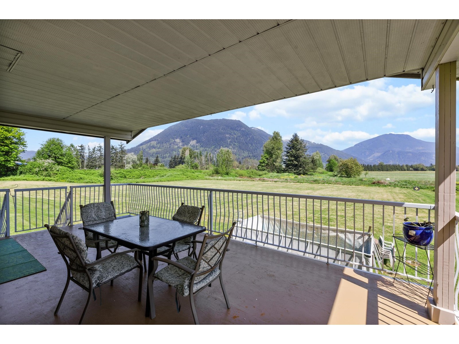 36707 Mckamie Road, Mission, British Columbia  V0M 1H0 - Photo 5 - R3011737