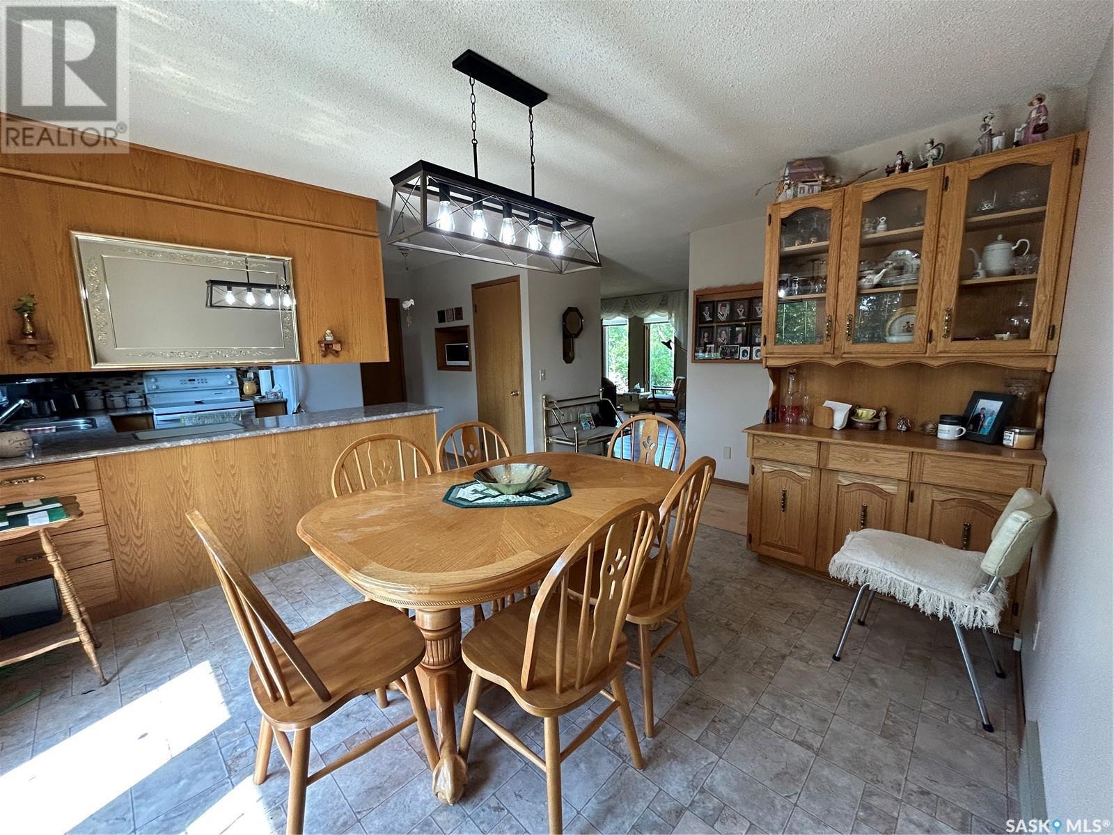 318 3rd Avenue, Alameda, Saskatchewan  S0C 0A0 - Photo 10 - SK008677