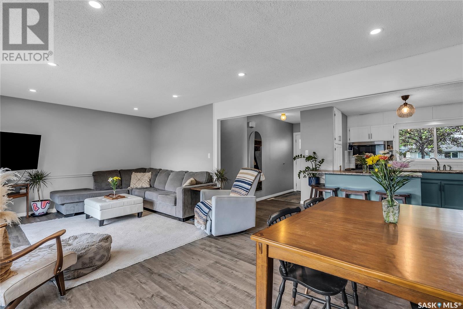 2522 York Avenue, Saskatoon, Saskatchewan  S7J 1J7 - Photo 10 - SK008601
