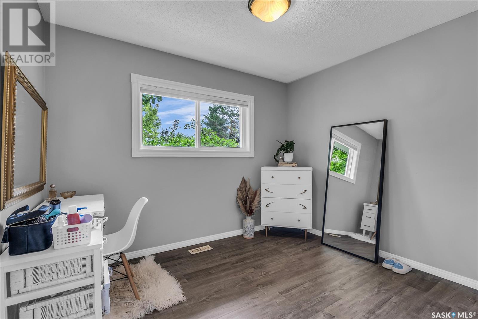 2522 York Avenue, Saskatoon, Saskatchewan  S7J 1J7 - Photo 24 - SK008601