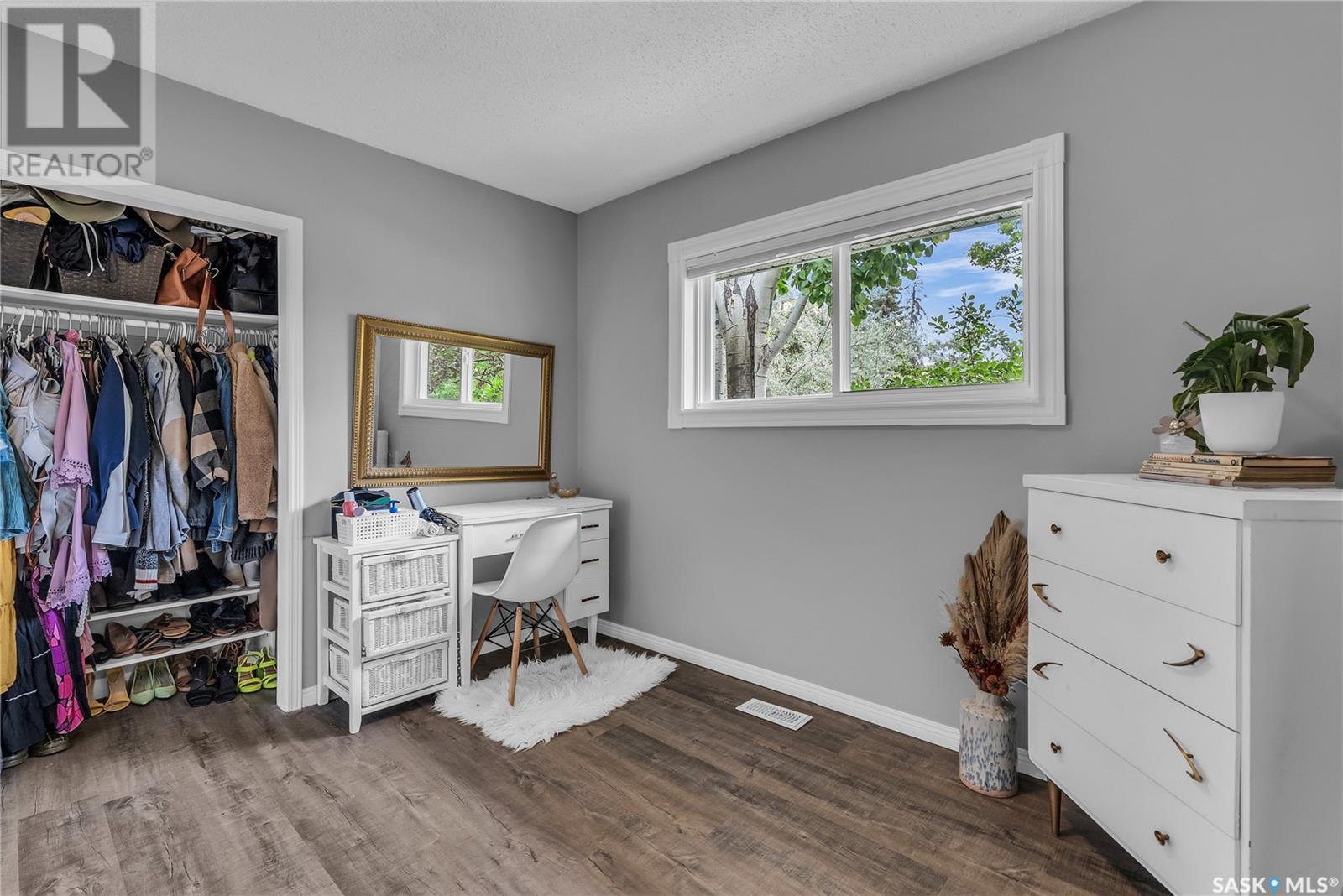 2522 York Avenue, Saskatoon, Saskatchewan  S7J 1J7 - Photo 25 - SK008601