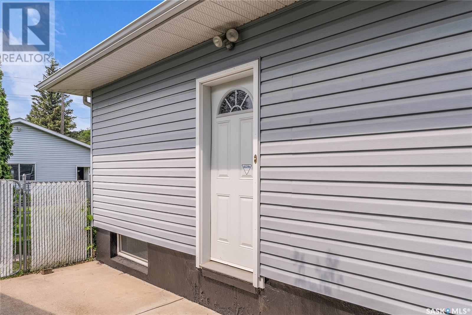 2522 York Avenue, Saskatoon, Saskatchewan  S7J 1J7 - Photo 41 - SK008601