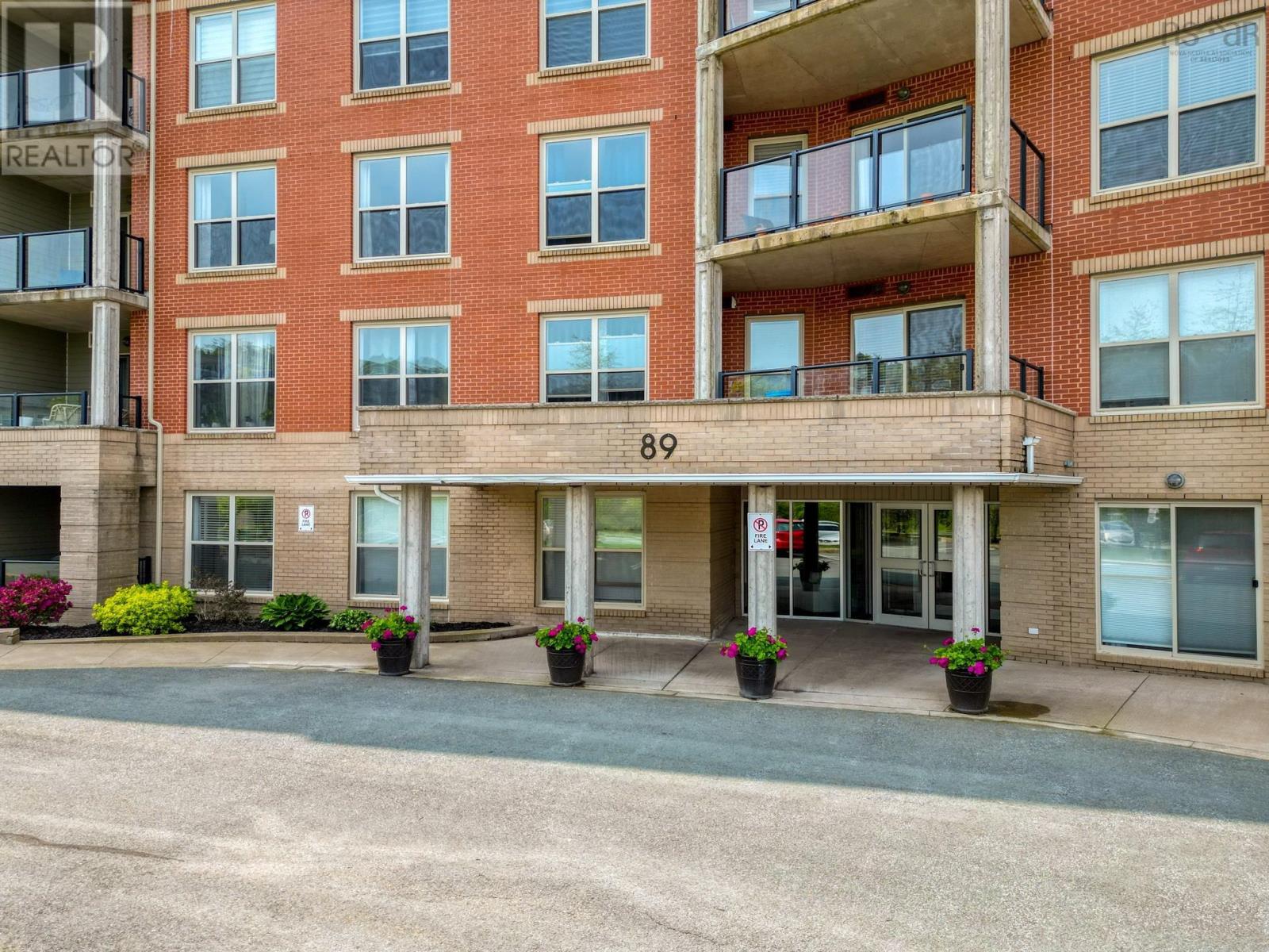 207 89 Pebblecreek Crescent, Dartmouth, Nova Scotia  B2W 0K6 - Photo 1 - 202513811