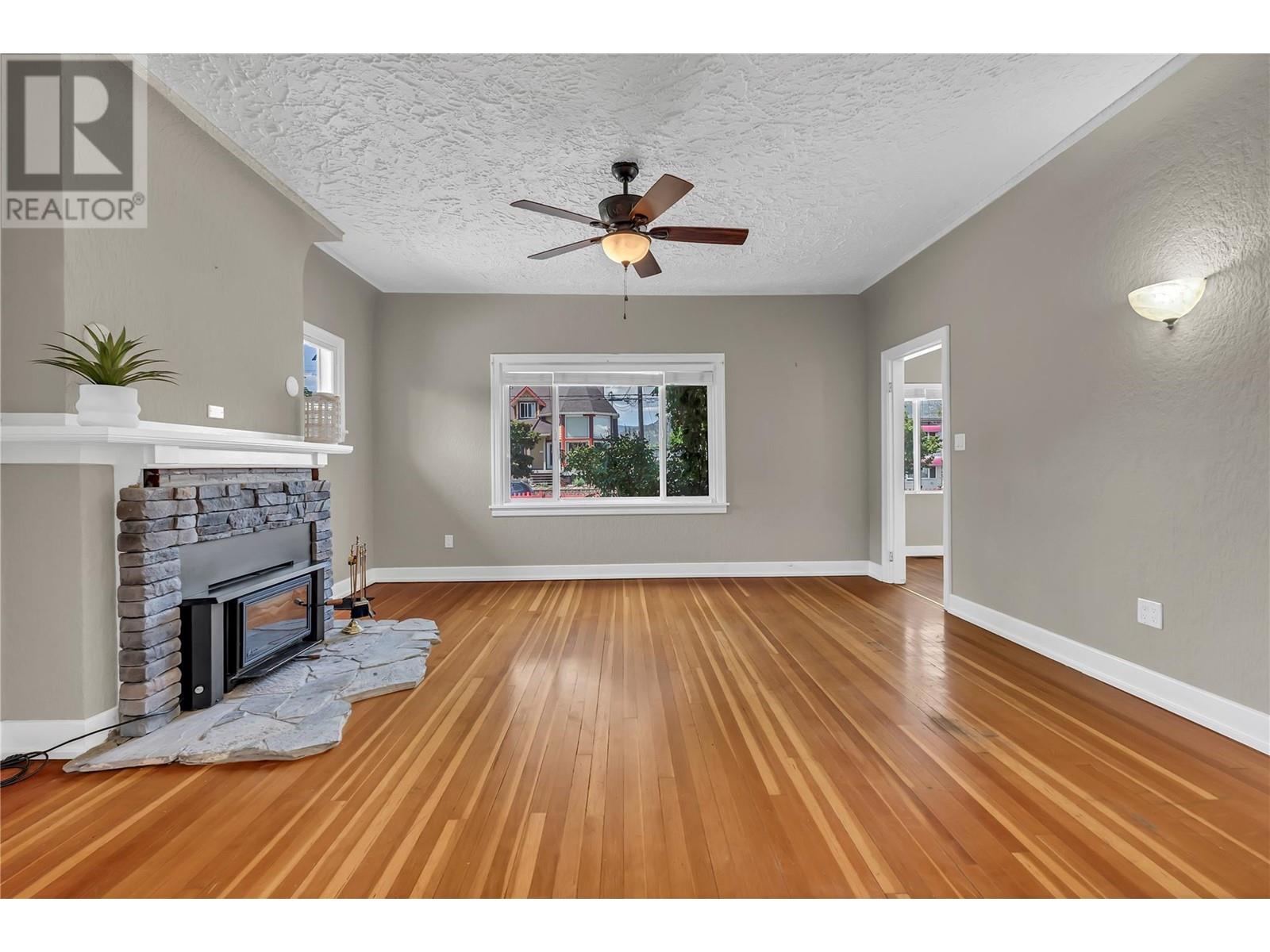 626 Winnipeg Street, Penticton, British Columbia  V2A 5M9 - Photo 7 - 10349720