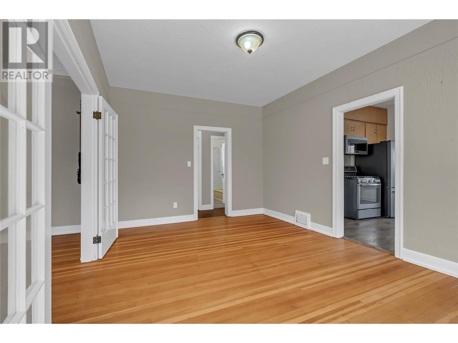 626 Winnipeg Street, Penticton, British Columbia  V2A 5M9 - Photo 9 - 10349720