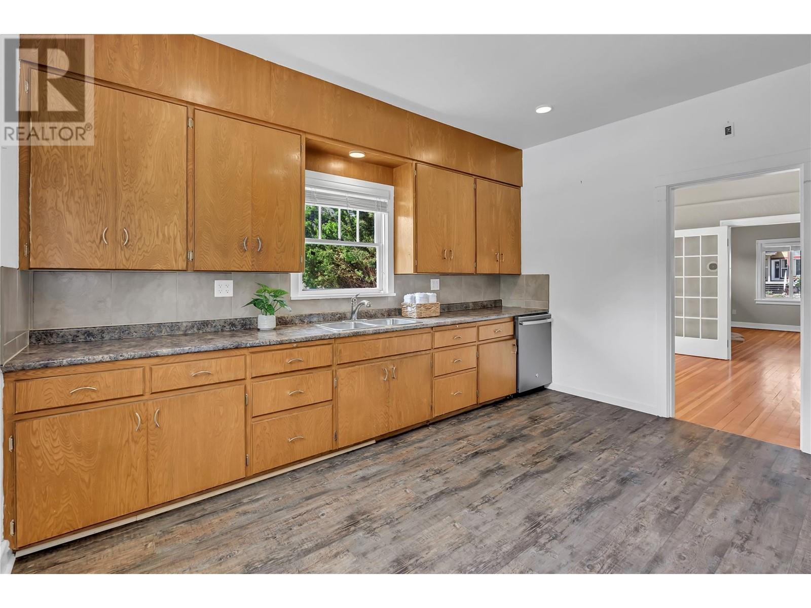 626 Winnipeg Street, Penticton, British Columbia  V2A 5M9 - Photo 12 - 10349720