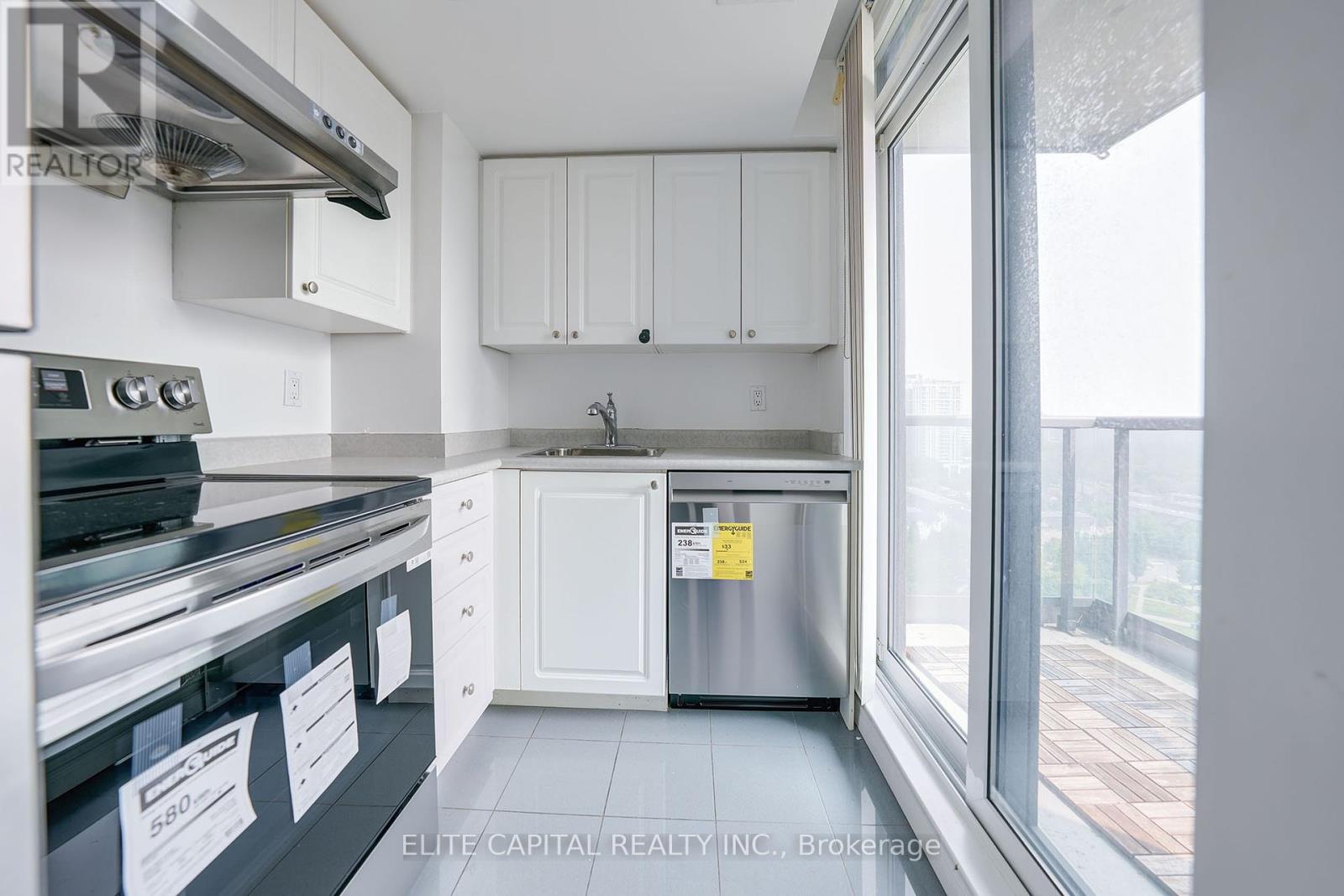 1810 - 30 Harrison Garden Boulevard, Toronto, Ontario  M2N 7A9 - Photo 3 - C12203547