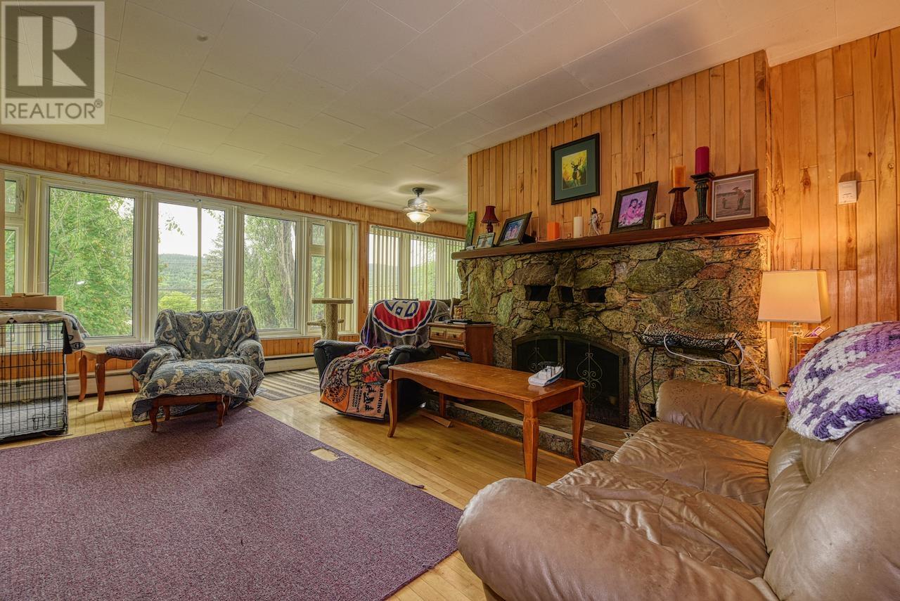 Property at 1510 S BROADWAY AVENUE image 3