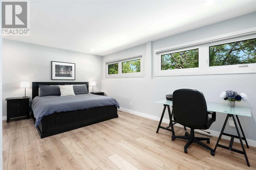 15 Gladys Ridge Road Sw, Calgary, Alberta  T3E 4H7 - Photo 21 - A2228692
