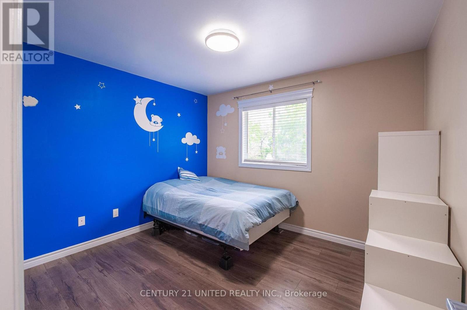 2509 Marsdale Drive, Peterborough East, Ontario  K9L 1Z4 - Photo 15 - X12189849