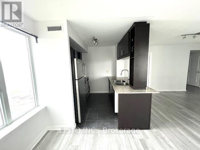 2210 - 25 Town Centre Court, Toronto (Bendale), Ontario  M1P 0B4 - Photo 4 - E12203565