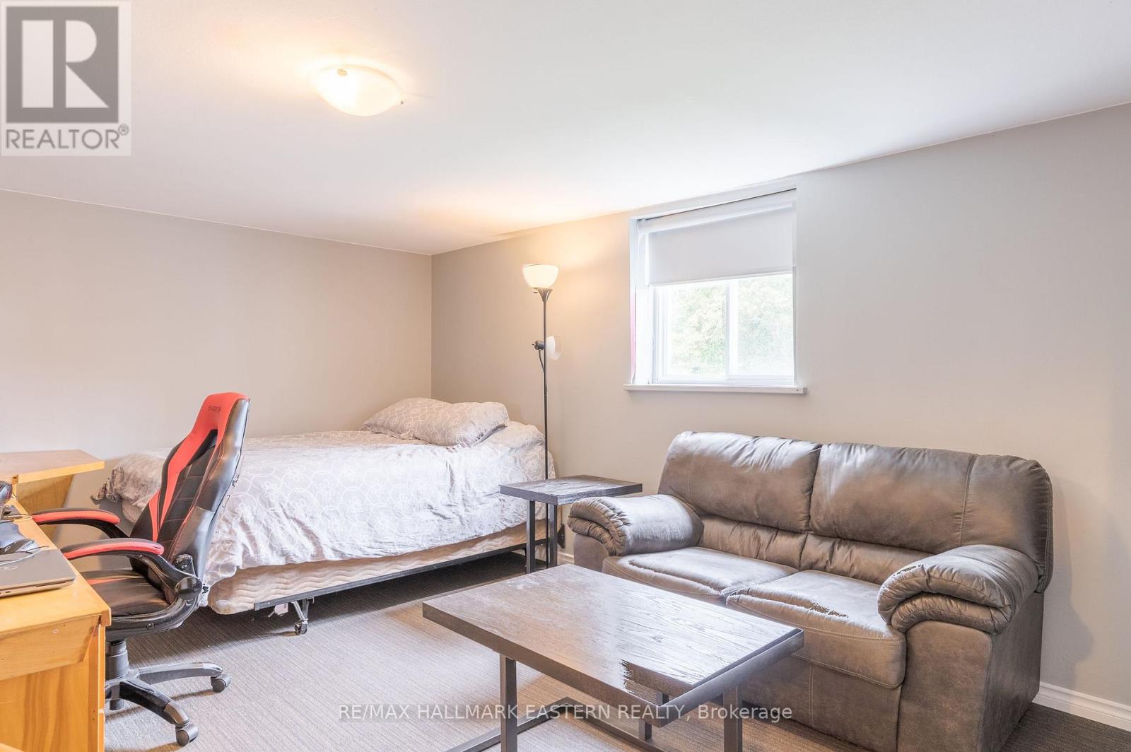 815 Stewart Drive, Peterborough South (East), Ontario  K9J 7R3 - Photo 26 - X12056595