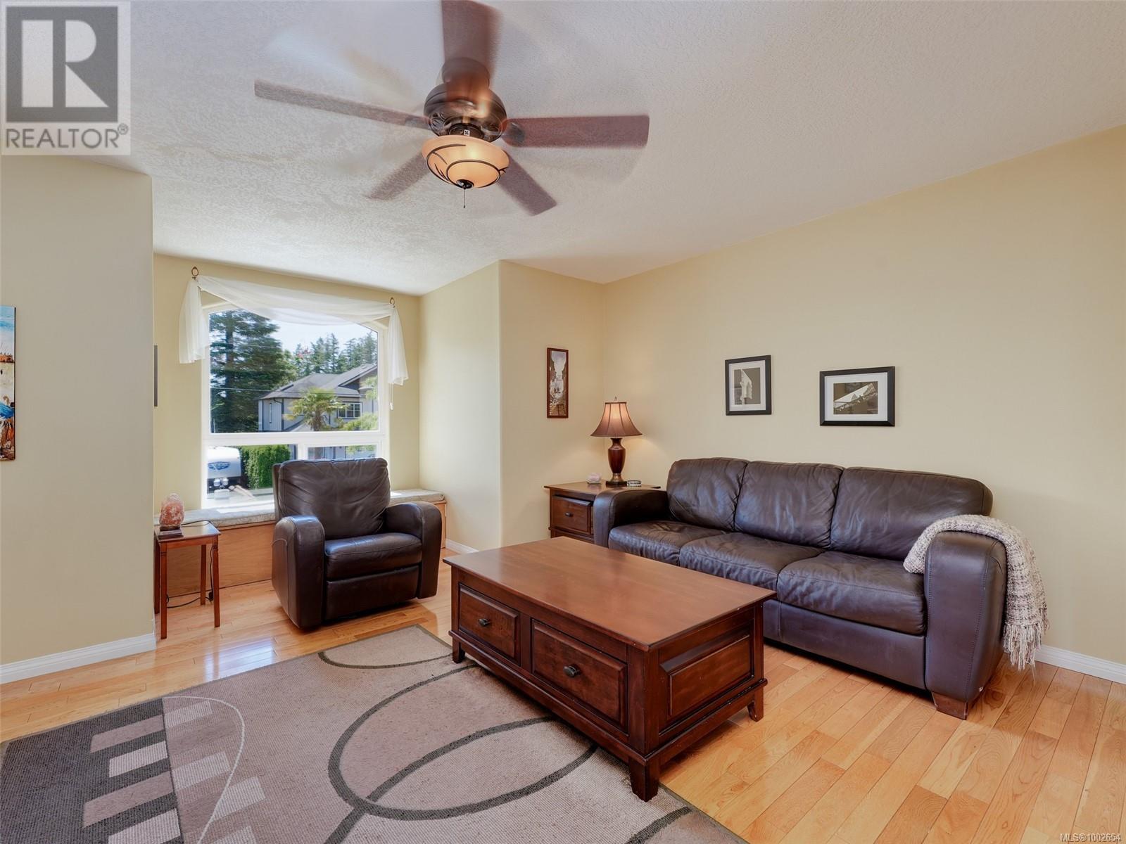 2538 Meadowland Dr, Central Saanich, British Columbia  V8Z 5P5 - Photo 12 - 1002654