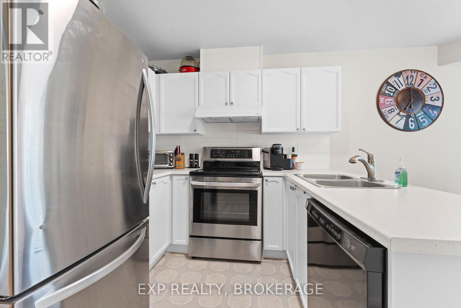 435 Fieldstone Drive, Kingston, Ontario  K7K 7E2 - Photo 13 - X12203079