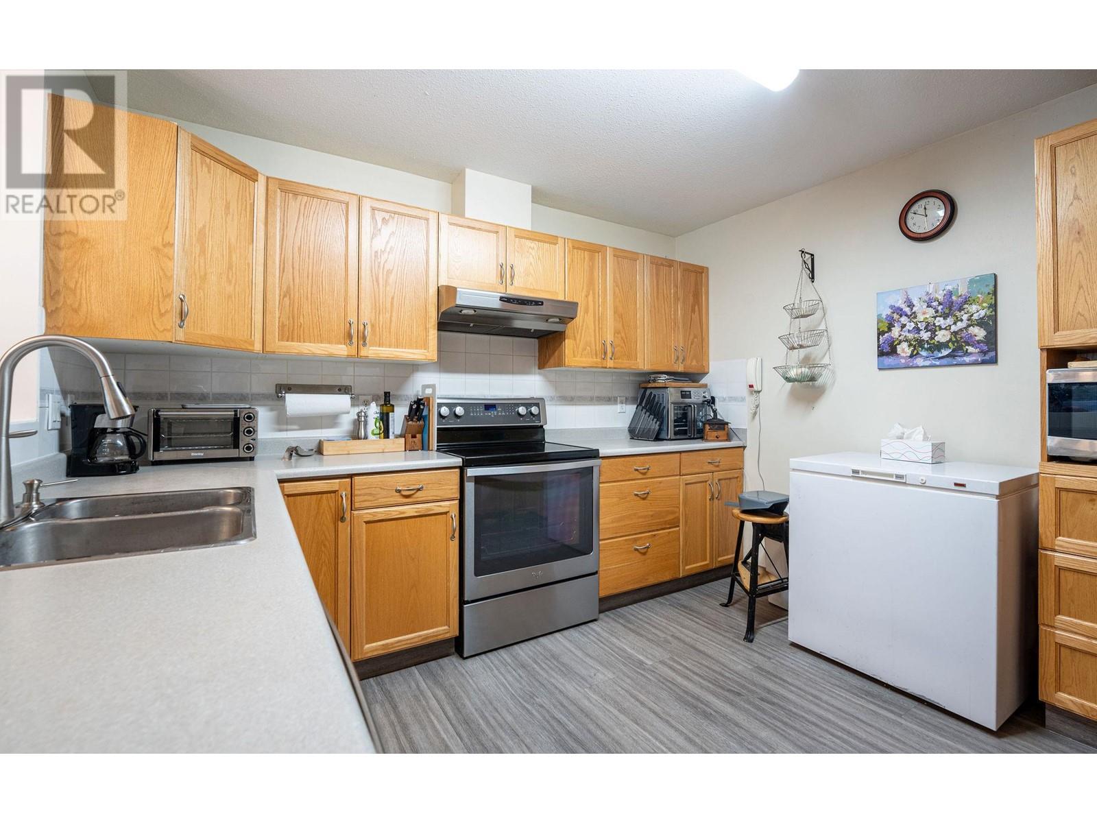 311 Sixth Street E Unit# 205, Revelstoke, British Columbia  V0E 2S0 - Photo 7 - 10351149