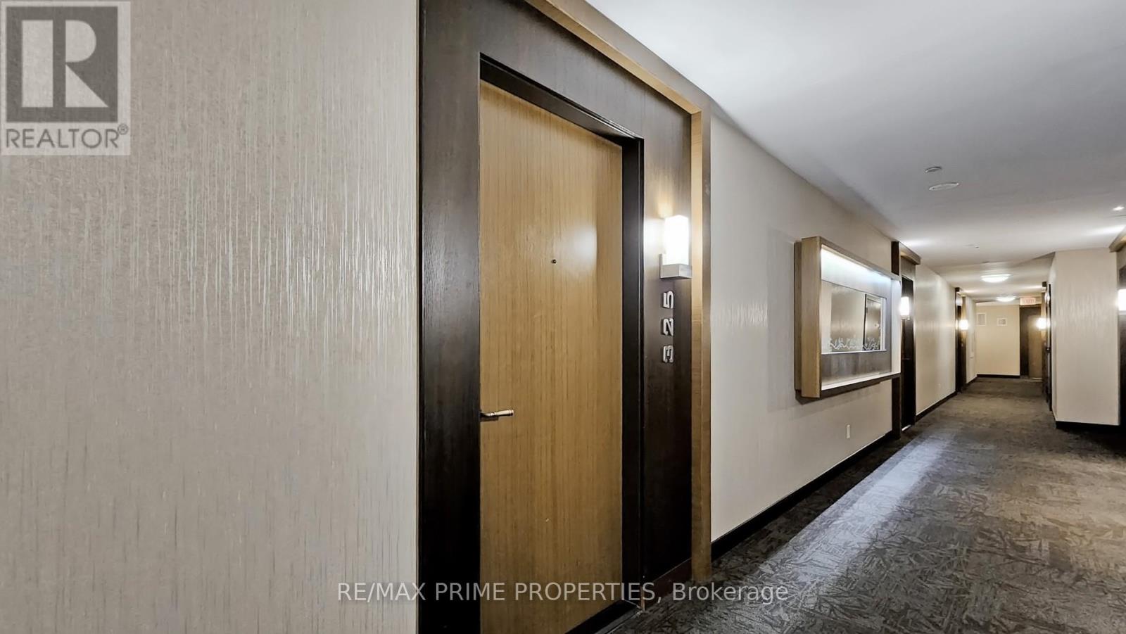 325 - 8228 Birchmount Road, Markham, Ontario  L3R 1A6 - Photo 3 - N12203524