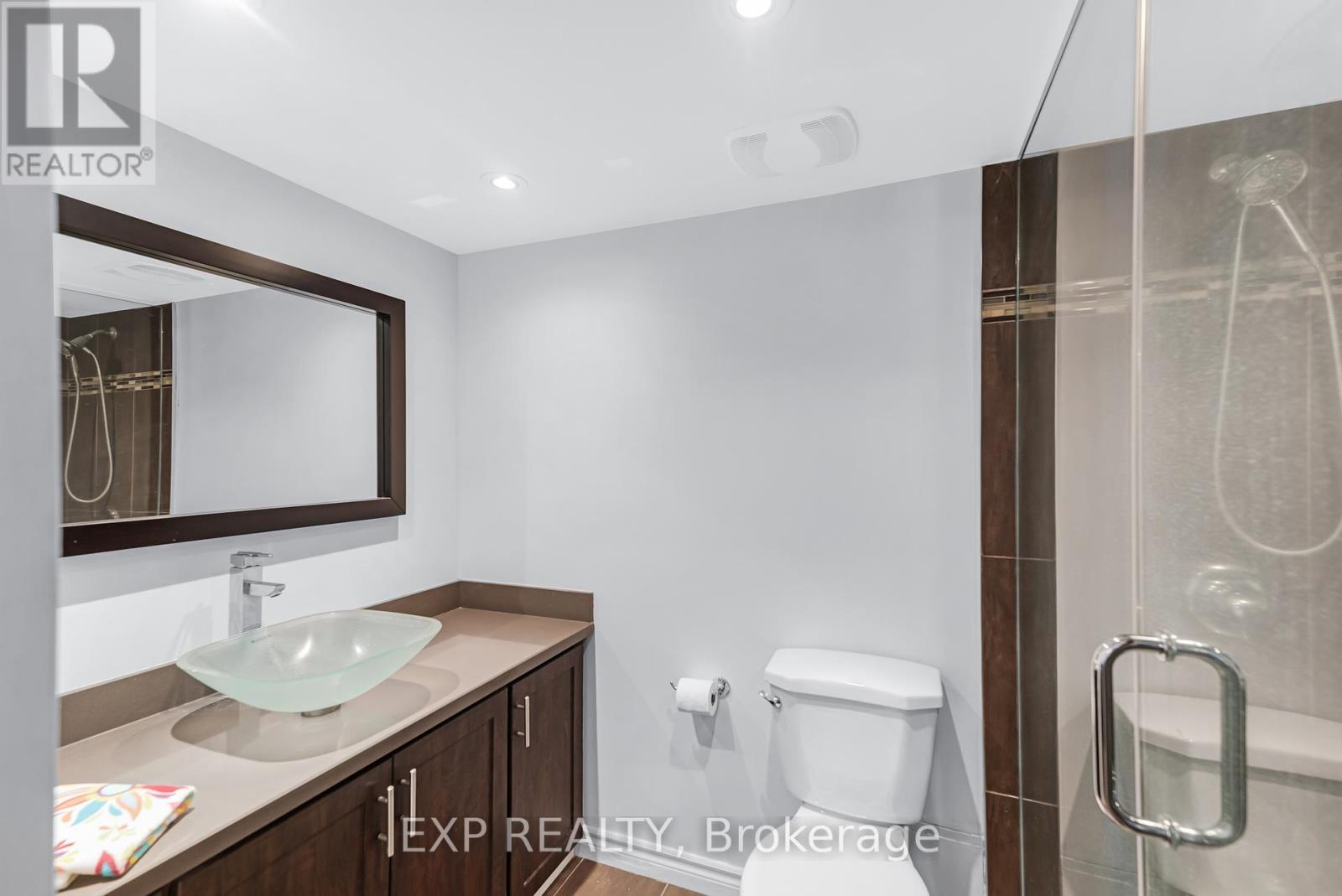 104 - 15390 Yonge Street, Aurora, Ontario  L4G 1N8 - Photo 11 - N12203531