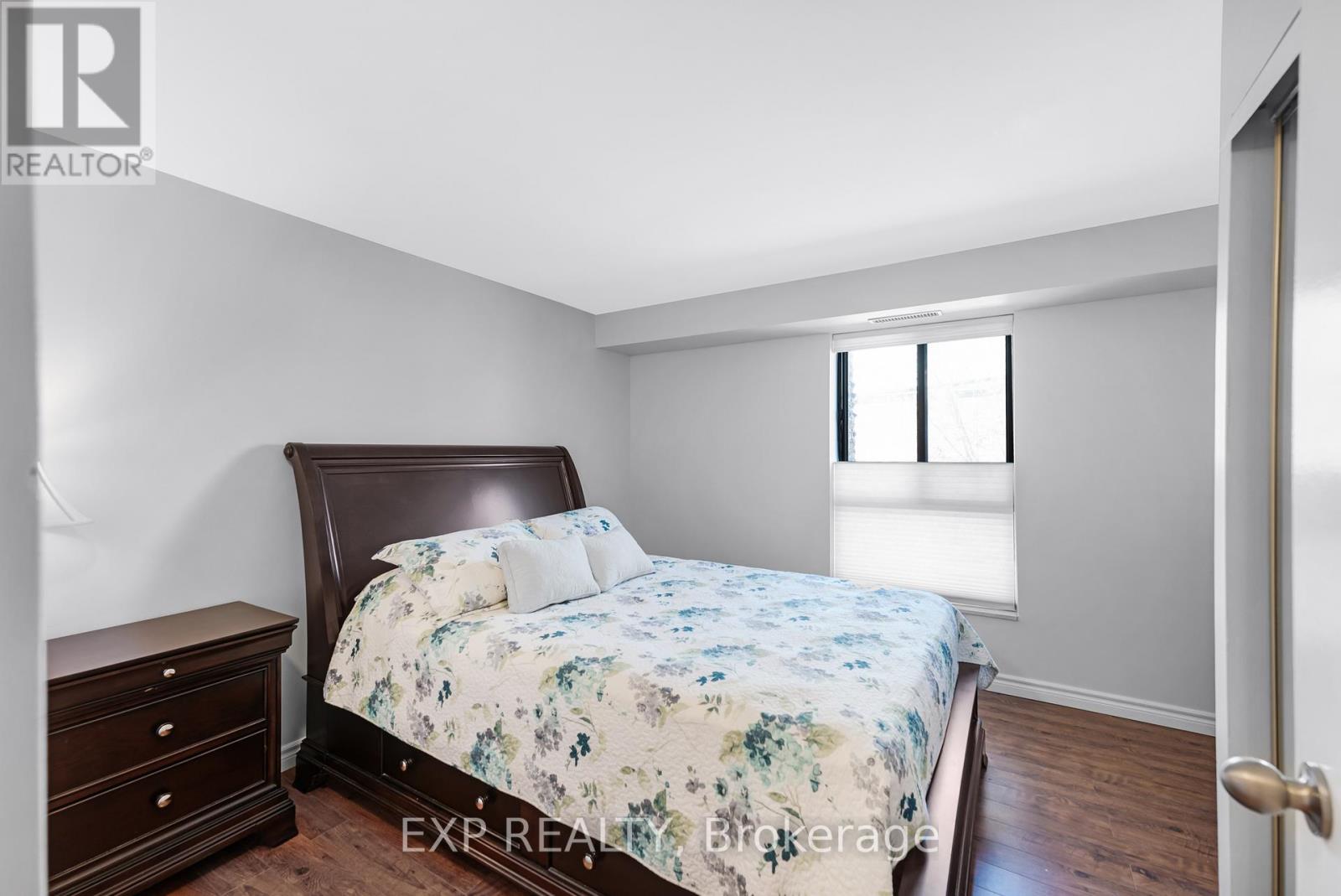 104 - 15390 Yonge Street, Aurora, Ontario  L4G 1N8 - Photo 12 - N12203531