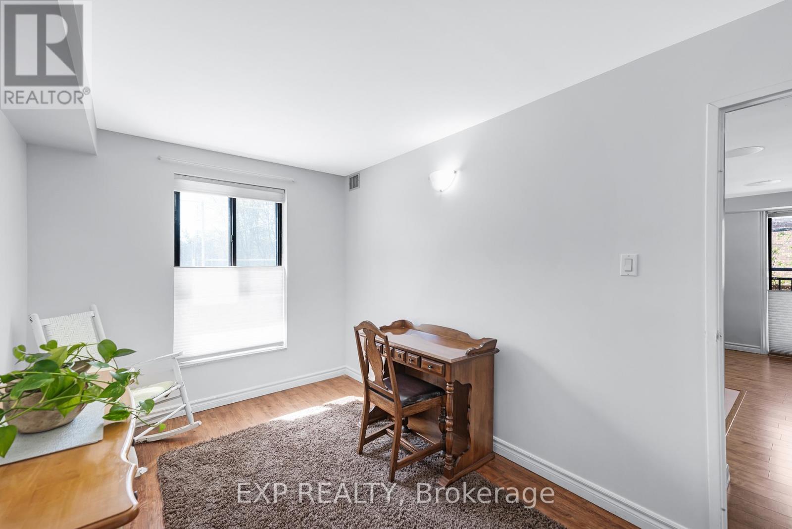 104 - 15390 Yonge Street, Aurora, Ontario  L4G 1N8 - Photo 16 - N12203531