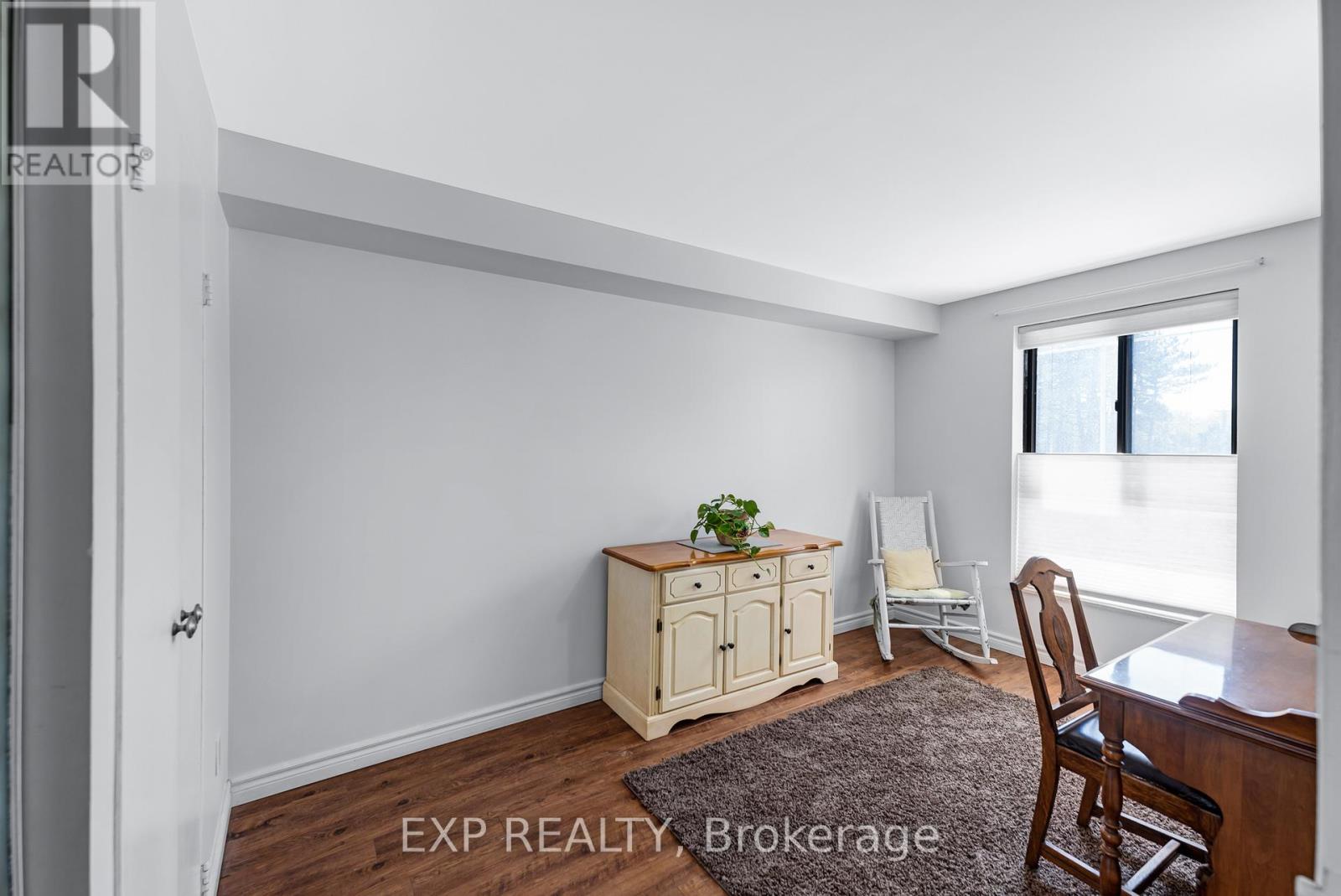 104 - 15390 Yonge Street, Aurora (Aurora Heights), Ontario  L4G 1N8 - Photo 17 - N12203531