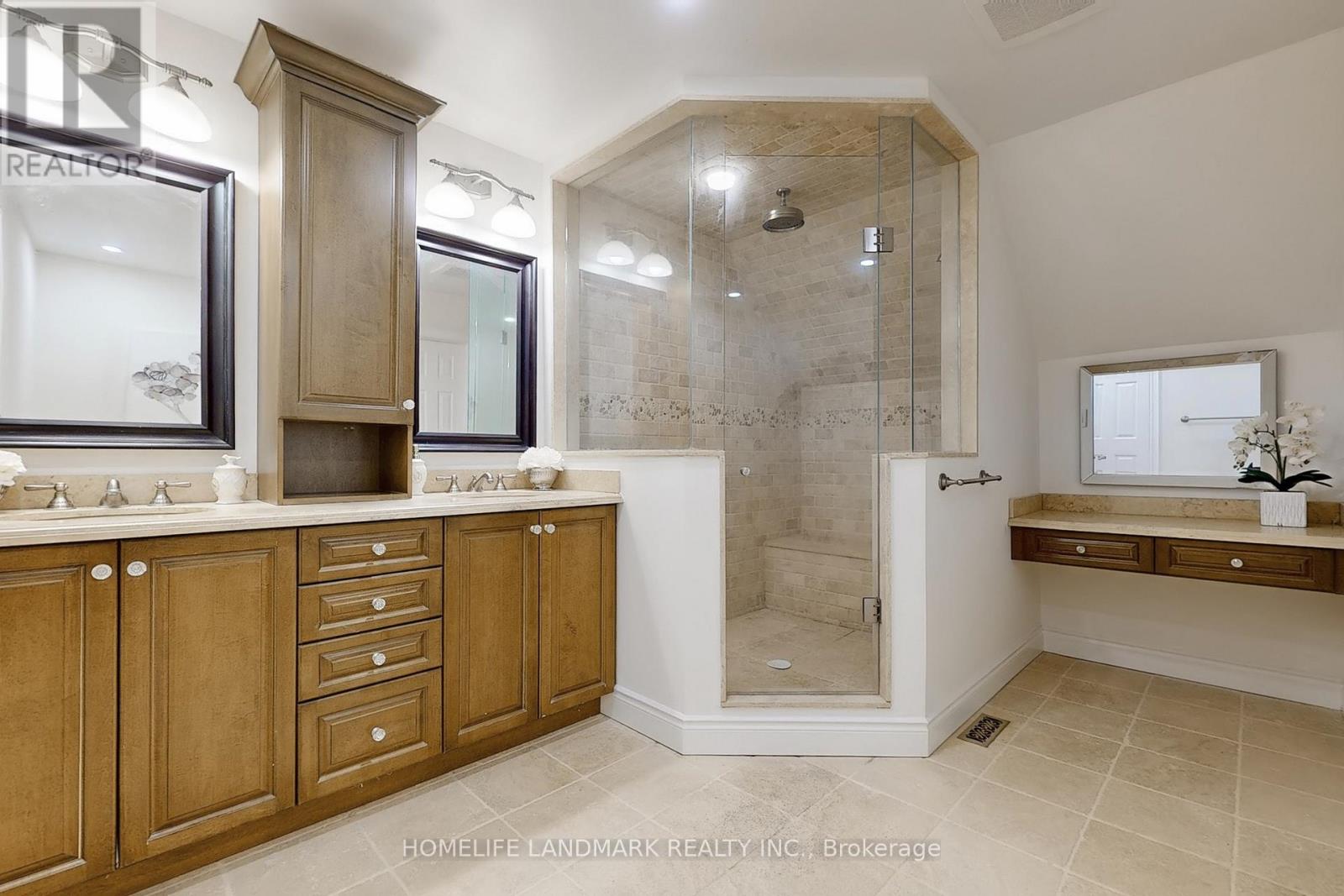 43 Pennock Crescent, Markham (Unionville), Ontario  L3R 3M5 - Photo 19 - N12203540