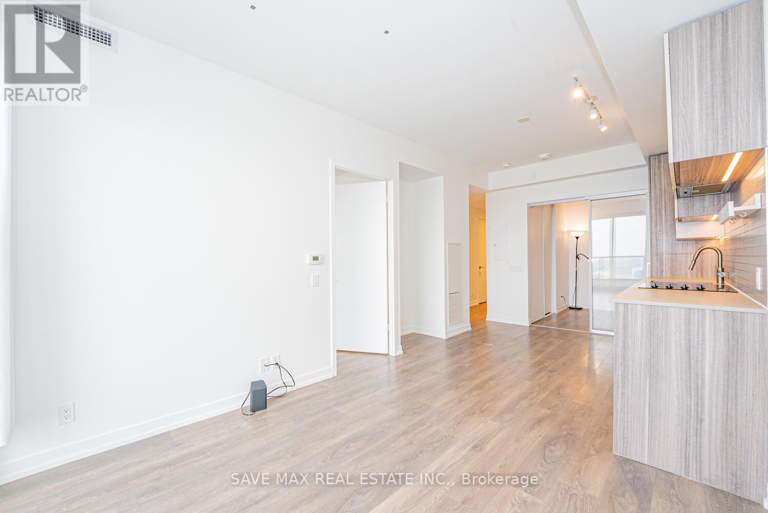 3807 - 5 Buttermill Avenue, Vaughan (Vaughan Corporate Centre), Ontario  L4K 0J5 - Photo 11 - N12203567