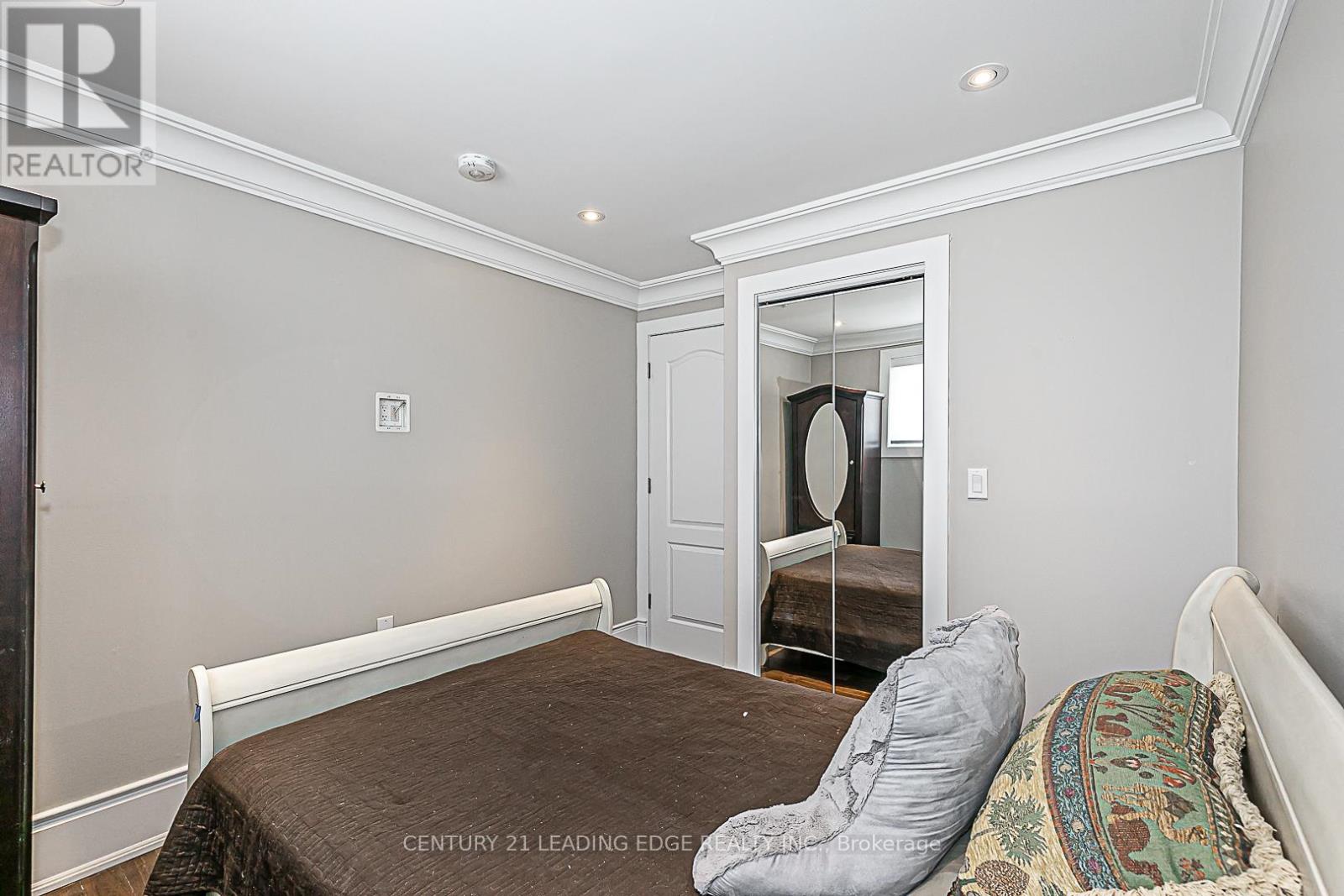 13 Richardson Drive, Aurora, Ontario  L4G 1Y9 - Photo 19 - N12203573