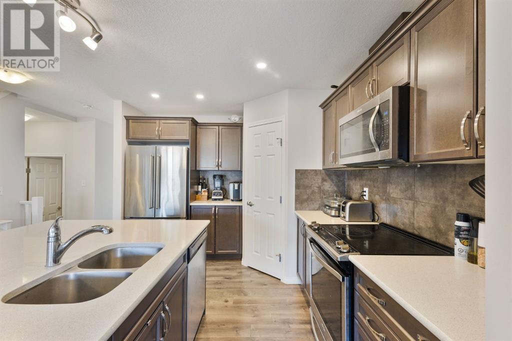 234 Hillcrest Square, Airdrie, Alberta  T4B 4B3 - Photo 8 - A2210840