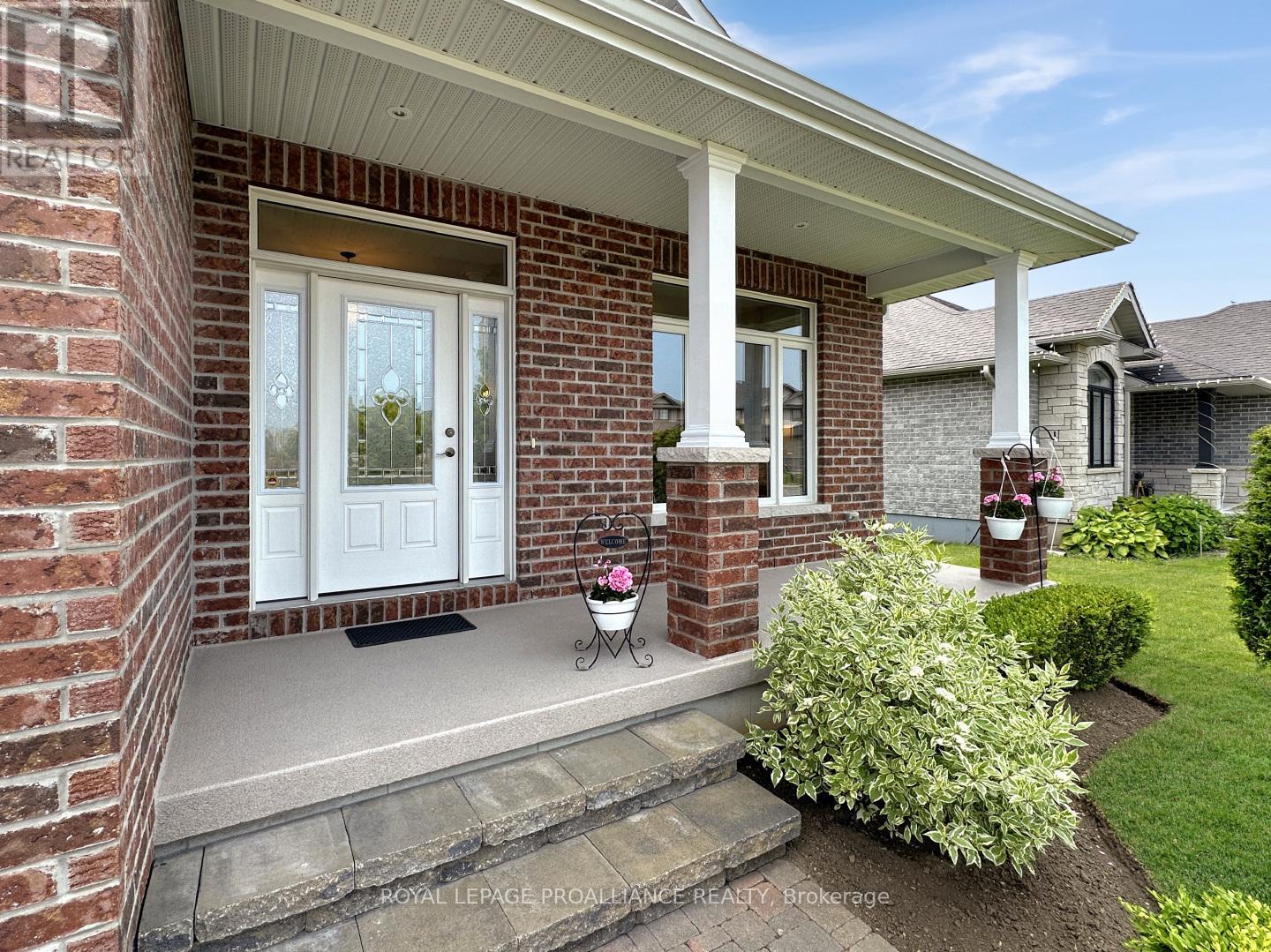 Property at 50 HAMPTON RIDGE DRIVE image 3