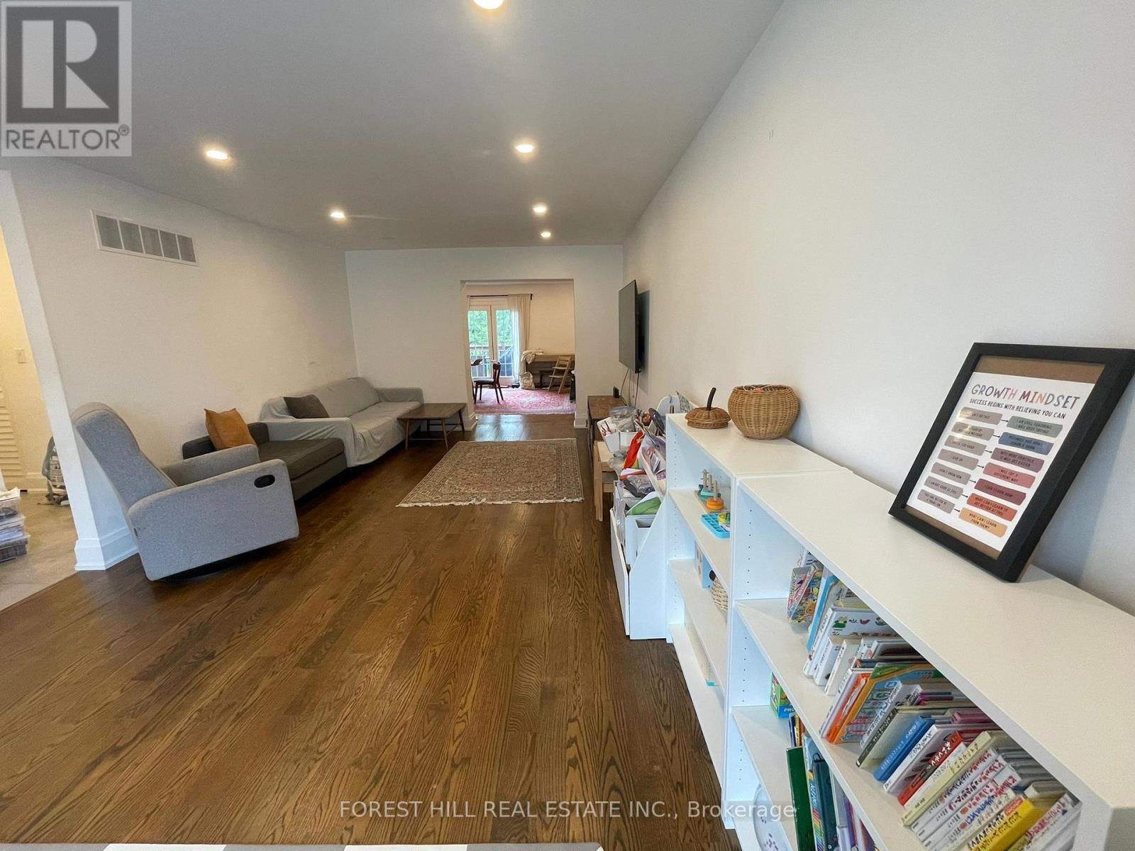 Main - 284 Hounslow Avenue, Toronto, Ontario  M2N 2B8 - Photo 5 - C12191460
