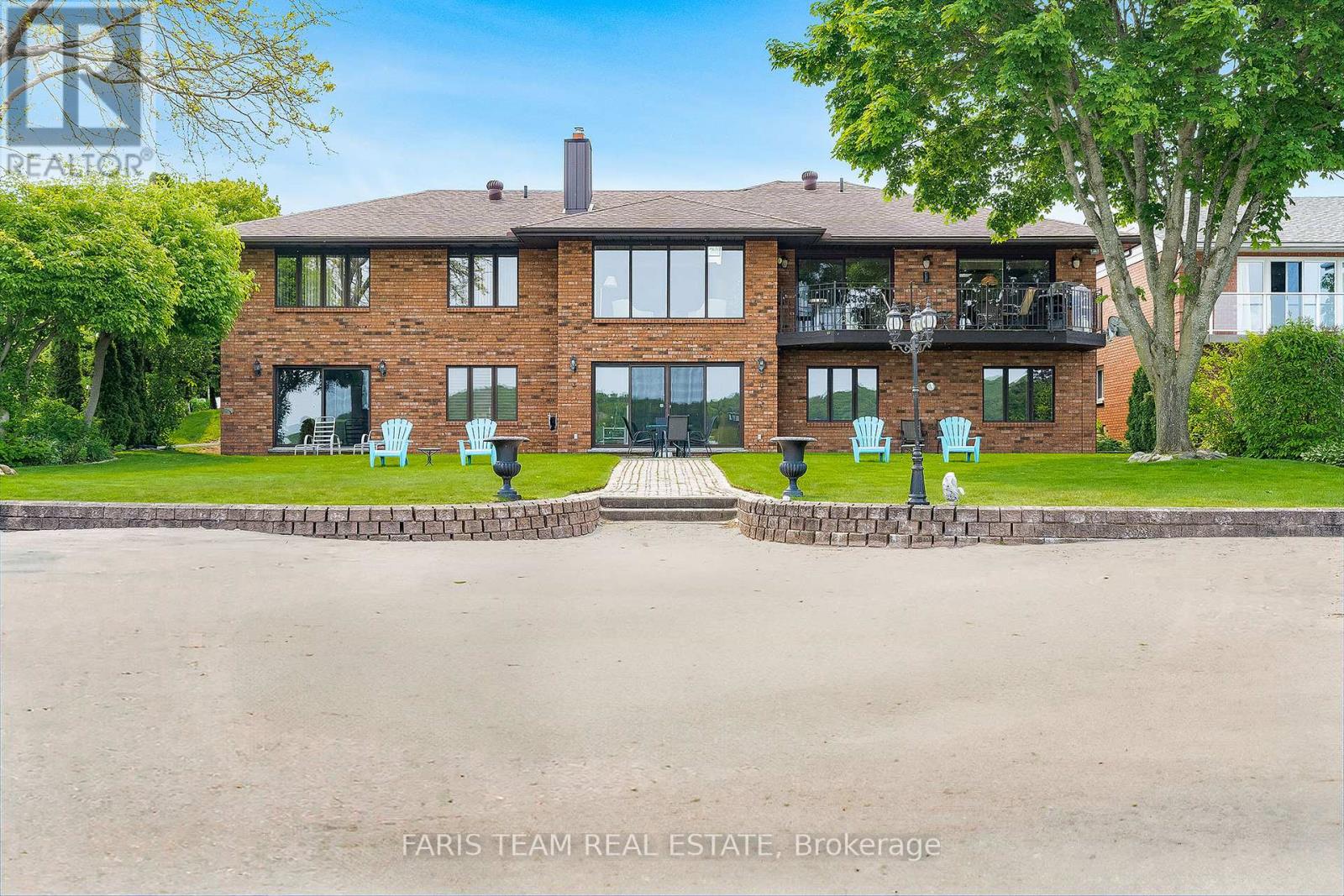 16 BECK BOULEVARD, penetanguishene, Ontario
