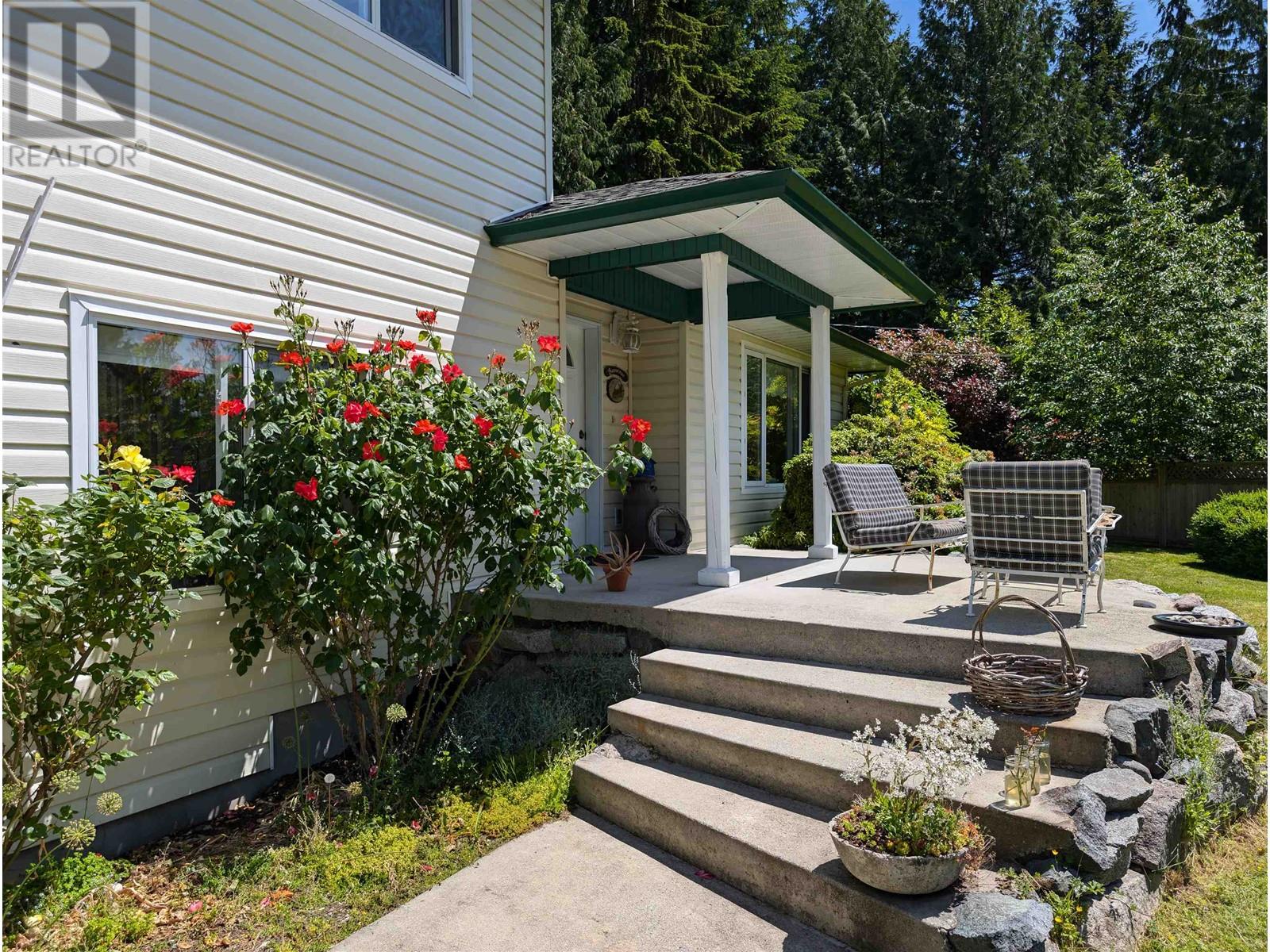1270 Reed Road, Gibsons, British Columbia  V0N 1V7 - Photo 2 - R2943339