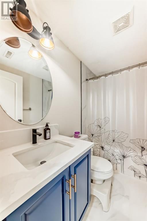 76 West Cedar Rise Sw, Calgary, Alberta  T3H 5E2 - Photo 44 - A2222645