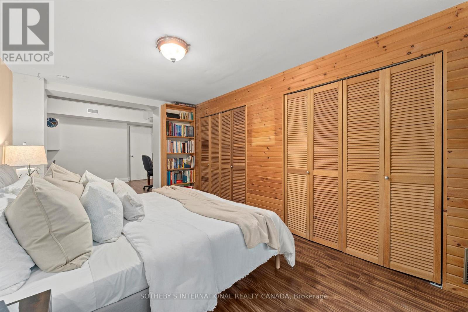 1a Bowmore Road, Toronto, Ontario  M4L 3H6 - Photo 25 - E12203108