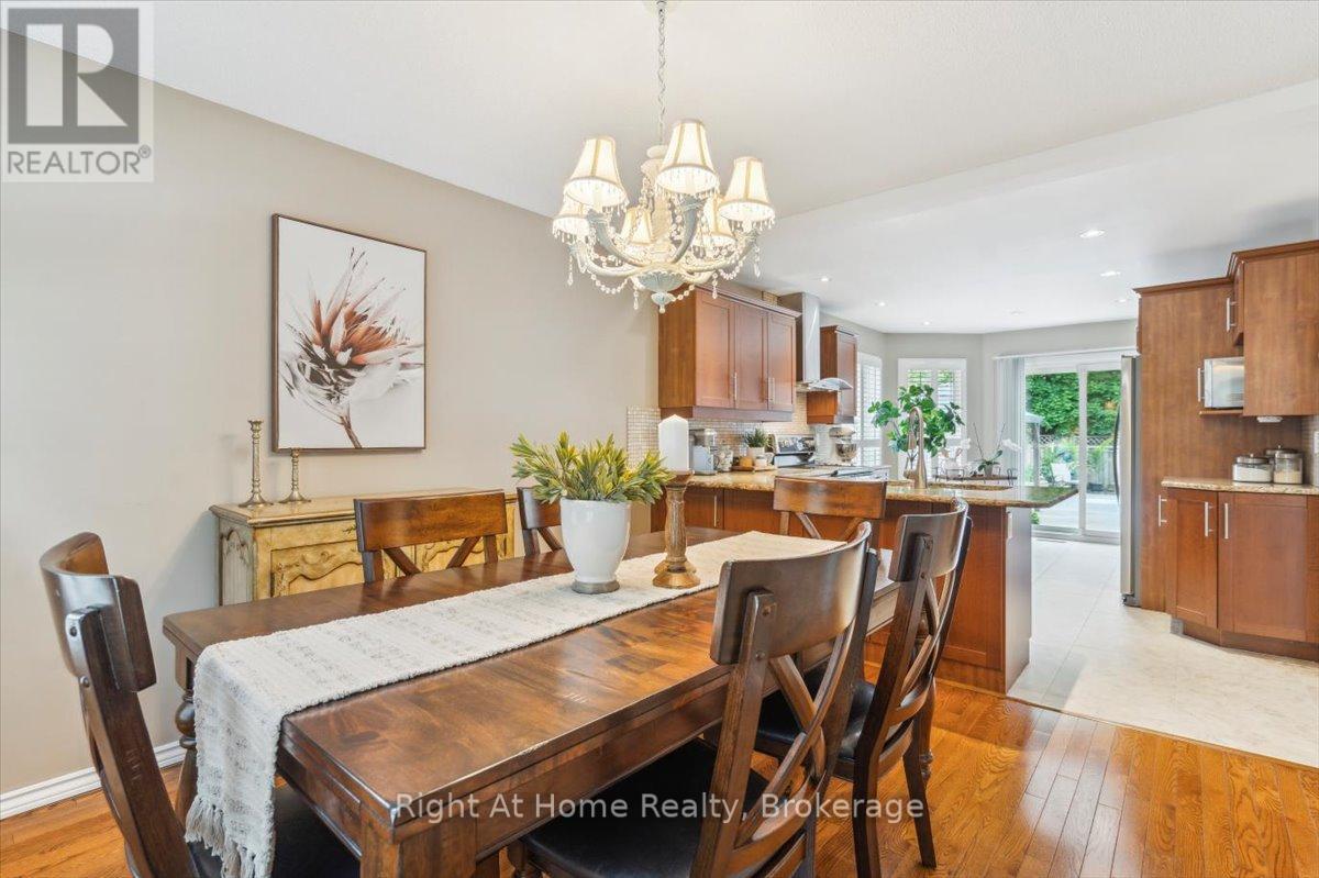 236 O'donoghue Avenue, Oakville, Ontario  L6H 3W6 - Photo 11 - W12203603